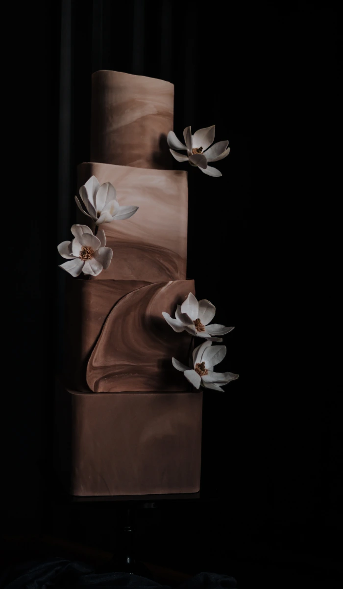 Modern mininalist neutral 4 tier wedding cake